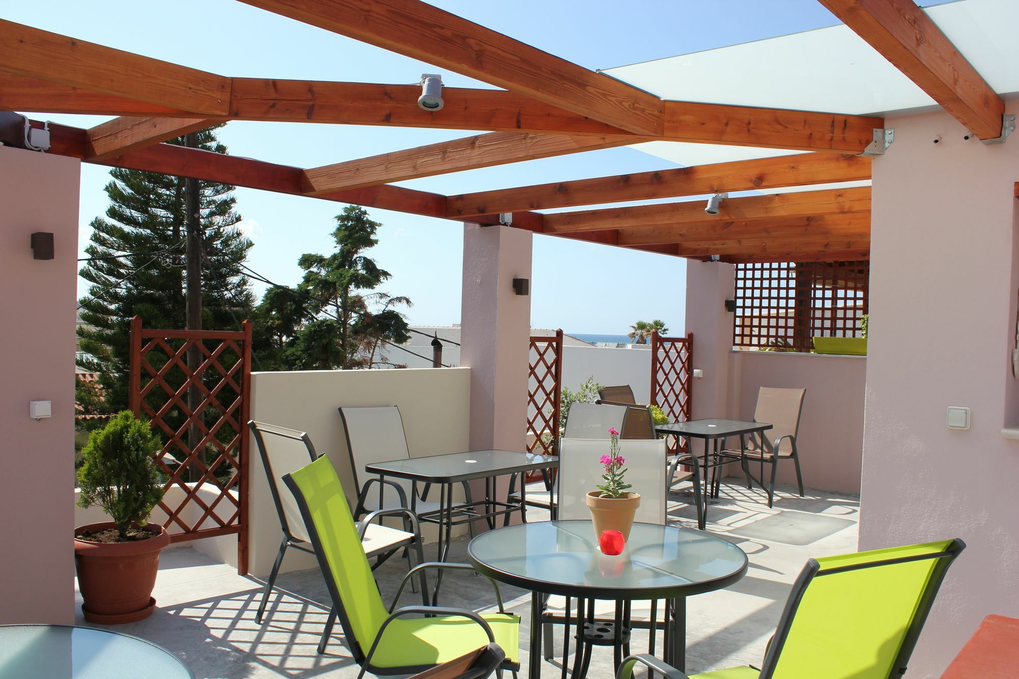 Helen Apartments ريثيمنو المظهر الخارجي الصورة